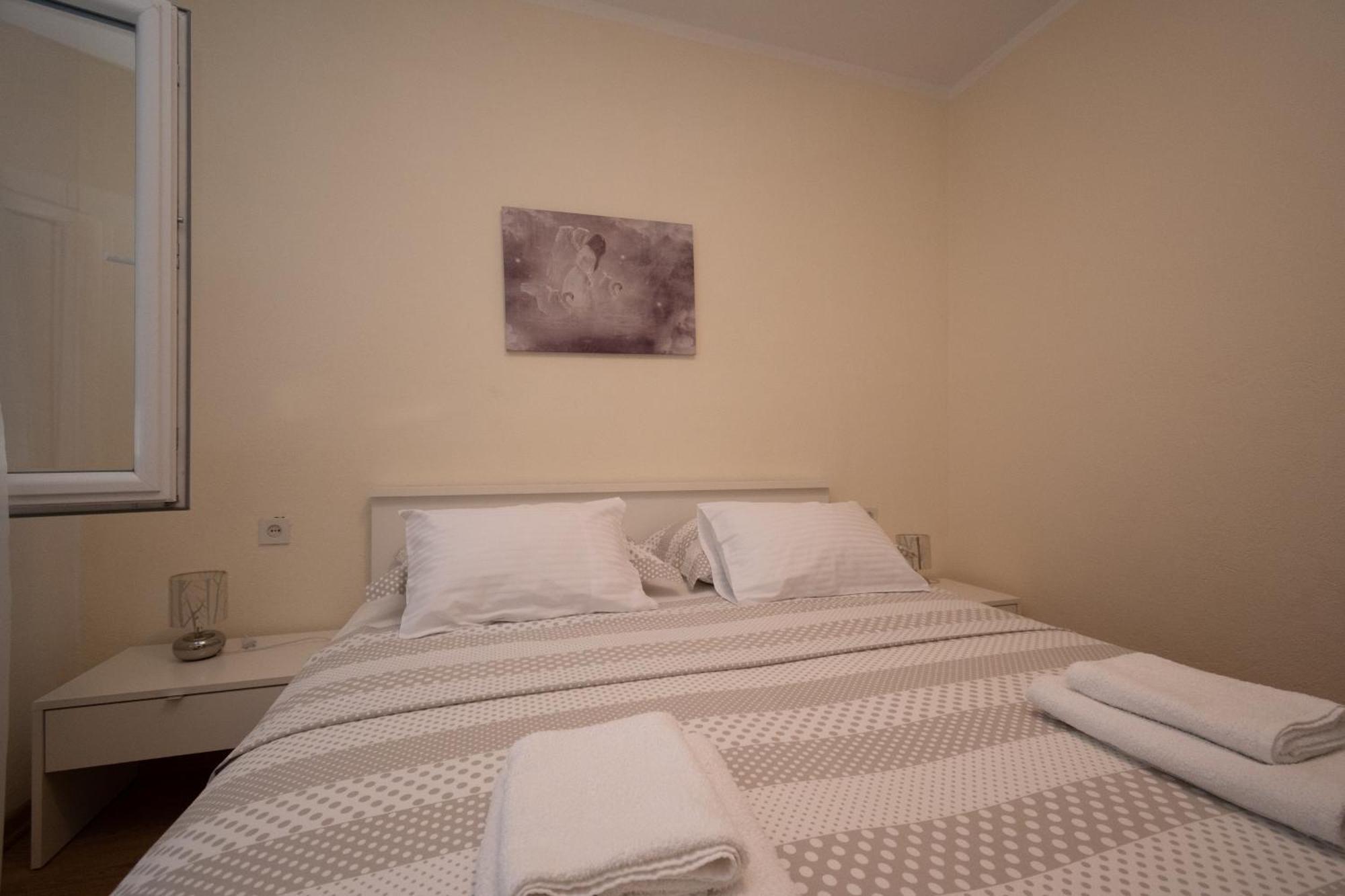 Apartments With A Parking Space Povljana, Pag - 6298 Номер фото